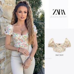 ZARA Floral Puff-Sleeve Cropped Top — Pastel Floral